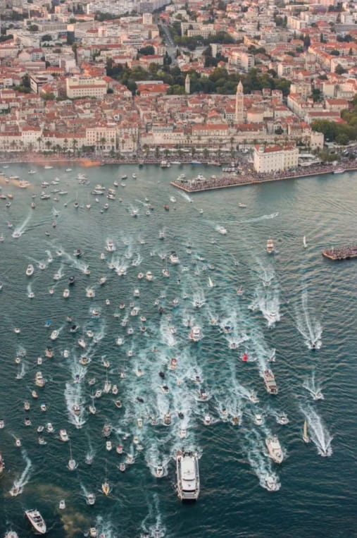 38253878 2203270929893212 2947540745625534464 n